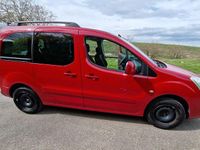 Gebraucht Citroën Berlingo PureTech 110 PS (80 kW) 2017 Rot Van / Kleinbus