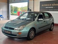 Gebraucht Ford Focus Ambiente 101 PS (74 kW) 2000 Grün Limousine