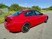 Gebraucht BMW 335 Sport Line 306 PS (225 kW) 2012 Rot Limousine