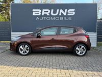 Gebraucht Renault Clio IV Expression 73 PS (53 kW) 2015 Grellbraun (metallic) Limousine