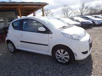 Gebraucht Citroën C1 Style 68 PS (50 kW) 2012 Weiß Kleinwagen