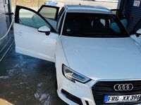 Gebraucht Audi A3 Ambiente 150 PS (110 kW) 2018 Weiß Limousine