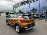 Używany Renault Captur Intens 91 KM (66 kW) 2022 Pomarańczowy SUV