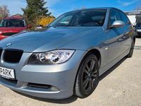 Gebraucht BMW 320 163 PS (119 kW) 2006 Grau Limousine