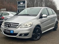 Gebraucht Mercedes B160 95 PS (69 kW) 2010 Silber Van / Kleinbus