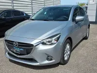 Używany Mazda 2 Exclusive-Line 90 KM (66 kW) 2018 Srebrny Sedan/Limuzyna