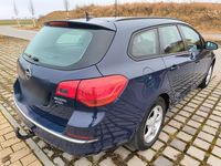 Gebraucht Opel Astra Eco 136 PS (100 kW) 2014 Blau Kombi