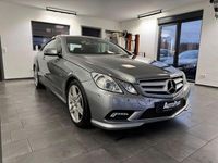 Gebraucht Mercedes E220 AMG 170 PS (125 kW) 2011 Silber Coupé
