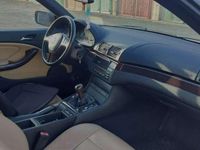 Gebraucht BMW 318 143 PS (105 kW) 2002 Schwarz Coupé