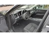 Gebraucht Volvo XC60 145 PS (106 kW) 2022 SUV