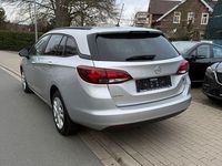 Gebraucht Opel Astra Edition 110 PS (80 kW) 2018 Silber Kombi