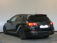 Gebraucht Opel Astra Style 140 PS (102 kW) 2015 Schwarz Limousine