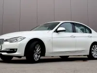 Gebraucht BMW 320 184 PS (135 kW) 2014 Weiß Limousine