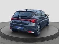 Gebraucht Hyundai i20 Trend 101 PS (74 kW) 2021 Grau Kleinwagen