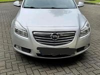 Gebraucht Opel Insignia 135 PS (99 kW) 2011 Silber Kombi
