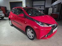 Gebraucht Toyota Aygo X-play 69 PS (50 kW) 2016 Rot Kleinwagen