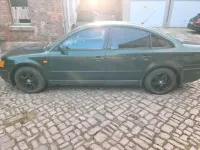 Usata VW Passat 125 CV (91 kW) 1997 Verde Berlina
