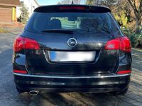 gebraucht Opel Astra Sports Tourer 1.6 SIDI, 170PS, AHK