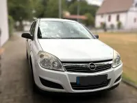 Gebraucht Opel Astra 90 PS (66 kW) 2009 Weiß Kombi