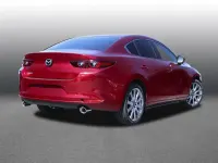 Neu Mazda 3 186 PS (136 kW) 2026 Soul red crystal Limousine