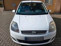 Gebraucht Ford Fiesta 2008 Weiß Kleinwagen