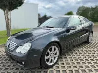 Gebraucht Mercedes C180 143 PS (105 kW) 2008 Grau Coupé