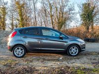 Gebraucht Ford Fiesta Celebration 82 PS (60 kW) 2016 Grau Limousine