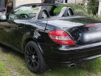 Second-hand Mercedes SLK200 163 CP (119 kW) 2007 Negru Cabrio