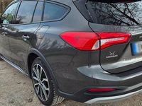 Gebraucht Ford Focus Active X 150 PS (110 kW) 2020 Grau Limousine