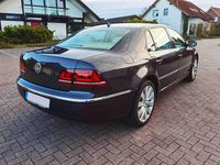 Gebraucht VW Phaeton 239 PS (175 kW) 2013 Grau Limousine