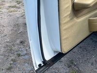 Gebraucht Mercedes 200 60 PS (44 kW) 1982 Weiß Limousine