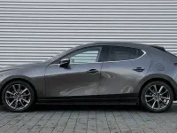 Używany Mazda 3 Selection 150 KM (110 kW) 2021 Szary Sedan/Limuzyna