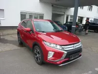Gebraucht Mitsubishi Eclipse Cross Diamant Edition 163 PS (119 kW) 2018 Rot SUV