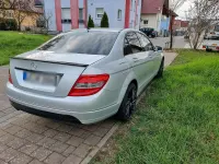 Gebraucht Mercedes C180 156 PS (114 kW) 2010 Silber Limousine