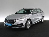 Gebraucht Skoda Octavia Ambition 150 PS (110 kW) 2022 Silber / brillantsilber Kombi