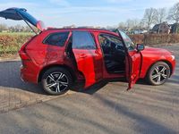 Gebraucht Volvo XC60 R-Design 250 PS (183 kW) 2019 Rot SUV