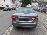 Second-hand Lada Vesta 106 CP (77 kW) 2018 Argintiu Berlinǎ