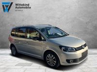 Gebraucht VW Touran Style 140 PS (102 kW) 2012 Silber Van / Kleinbus