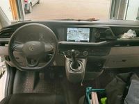 Second-hand VW Transporter 150 CP (110 kW) 2020 Alb Van