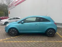 Gebraucht Opel Corsa 101 PS (74 kW) 2011 Andere farben Kleinwagen