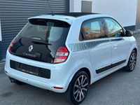 Gebraucht Renault Twingo Luxe 90 PS (66 kW) 2015 Weiß Kleinwagen
