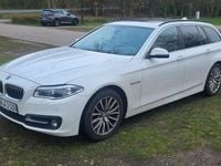 Gebraucht BMW 530 258 PS (189 kW) 2016 Weiß Kombi