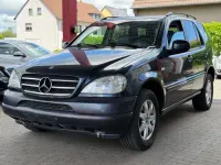 Gebraucht Mercedes ML320 218 PS (160 kW) 2001 Schwarz SUV