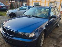 Gebraucht BMW 320 150 PS (110 kW) 2004 Blau Kombi