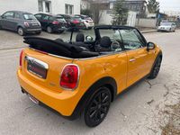 Gebraucht Mini One Cabriolet 102 PS (75 kW) 2017 Orange Cabrio