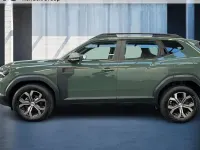 Käytetty Dacia Duster Expression 131 HP (96 kW) 2025 Vihreä Katumaasturi