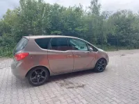 Gebraucht Opel Meriva 140 PS (102 kW) 2010 Braun Van / Kleinbus