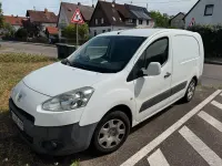 Gebraucht Peugeot Partner 90 PS (66 kW) 2012 Weiß Van / Kleinbus