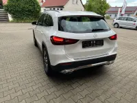 Gebraucht Mercedes GLA220 190 PS (139 kW) 2024 Weiß SUV