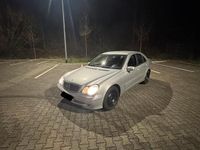 Gebraucht Mercedes C180 Sport Edition 143 PS (105 kW) 2006 Silber Limousine